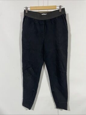 Everlane Black Tapered Joggers with Elastic Waist